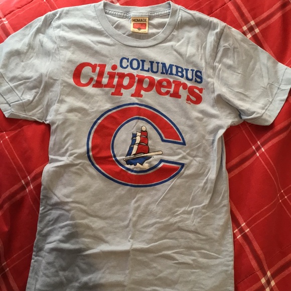 HOMAGE T-Shirt - Picture 4 of 4